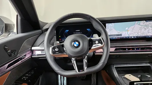 BMW 7 Series (G70) 740i xDrive M 2024 13