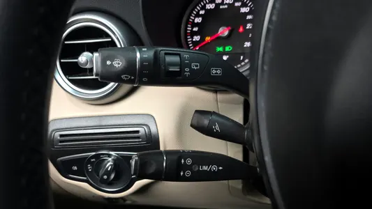 Mercedes-Benz GLC-Class X253 GLC220 d 4MATIC 2018 18