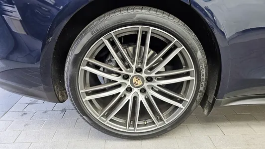 Porsche (971) 2.9 AWD 2021 5