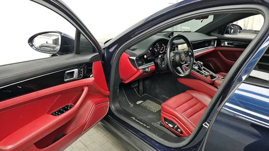 Porsche (971) 2.9 AWD 2021 10