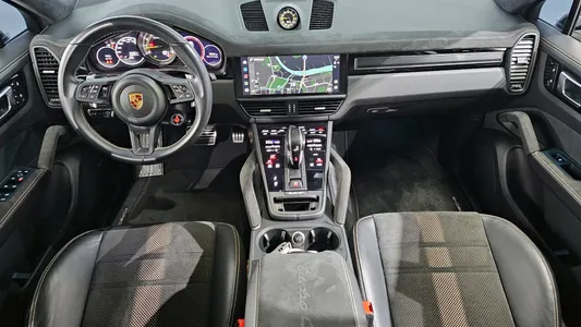 Porsche (PO536) 4.0 GT 2023 7