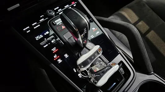 Porsche (PO536) 4.0 GT 2023 9