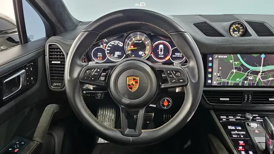 Porsche (PO536) 4.0 GT 2023 13