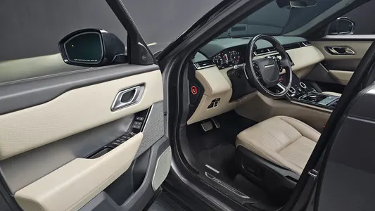 Land Rover 레인지로버 벨라 3.0 D300 R- SE 2017 11