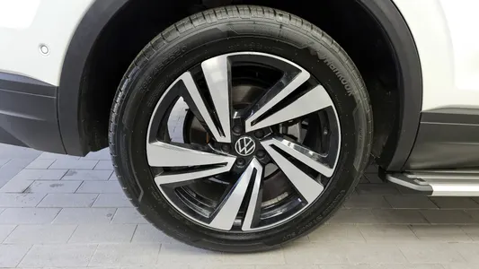 Volkswagen 3 3.0 TDI 2023 5
