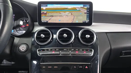 Mercedes-Benz C-Class W205 C200 2020 14