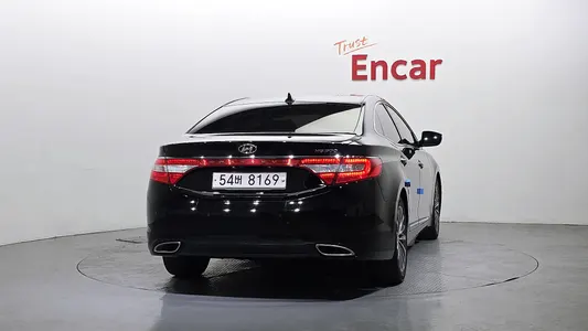 Hyundai Grandeur HG HG300 2014 4