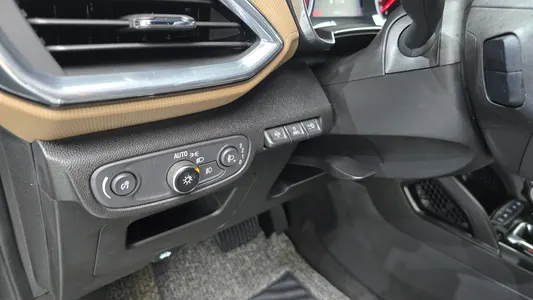 Chevrolet 트레일블레이저 1.3 2WD 2020 15