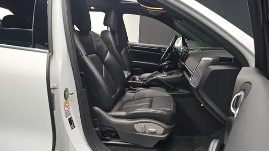 Porsche 카이엔 3.0 2015 10