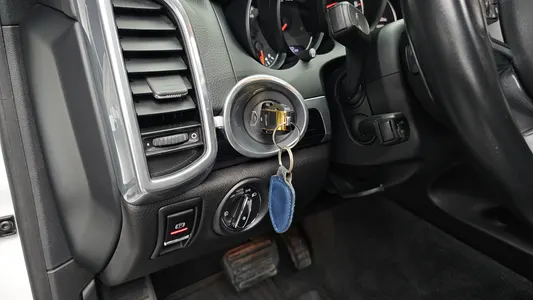 Porsche 카이엔 3.0 2015 18