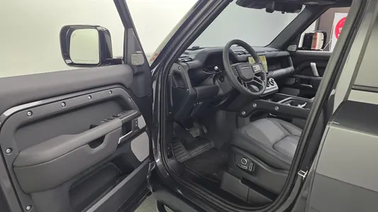 Land Rover (L663) 130 P400 2024 11