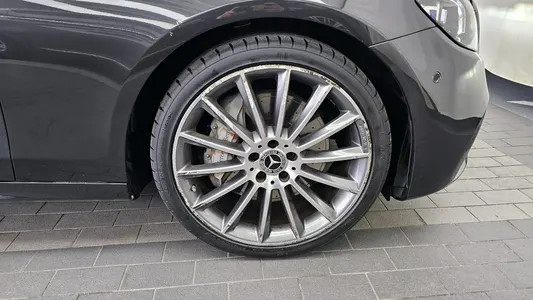 Mercedes-Benz E-Class W213 E350 4MATIC AMG Line 2021 5