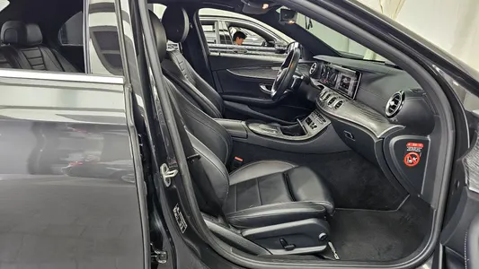 Mercedes-Benz E-Class W213 E350 4MATIC AMG Line 2021 11