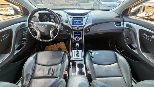 Hyundai MD M16 GDI 2012 7