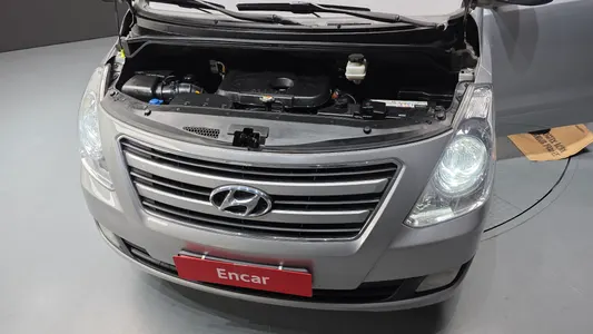 Hyundai Grand Starex 3 2017 6