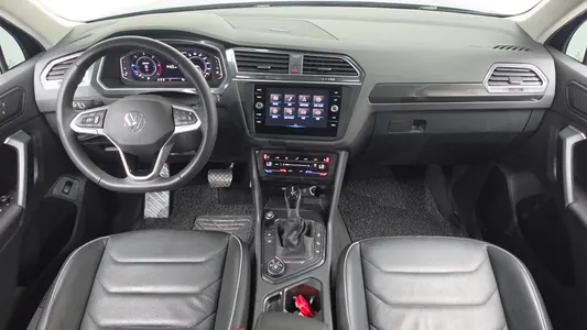 Volkswagen 2 2.0 TDI 4 2021 7