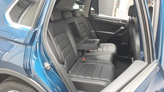 Volkswagen 2 2.0 TDI 4 2021 11