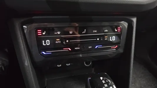 Volkswagen 2 2.0 TDI 4 2021 20
