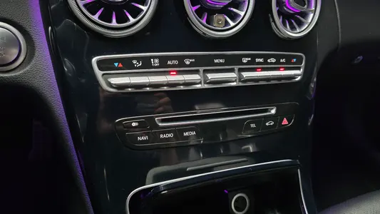 Mercedes-Benz C-Class W205 C200 2017 28