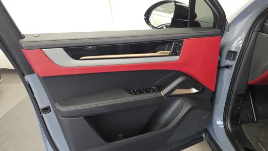 Porsche (PO536) 3.0 2023 24