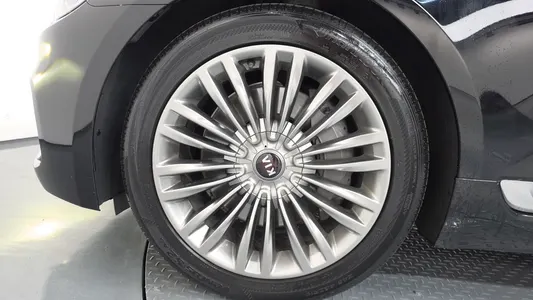 Kia K9 3.8 GDI AWD 2019 5