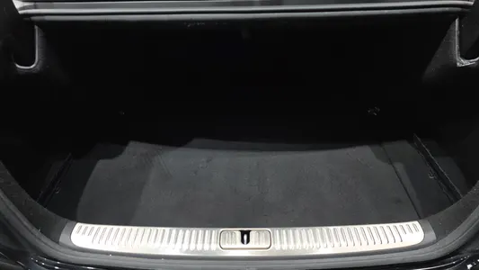 Kia K9 3.8 GDI AWD 2019 18
