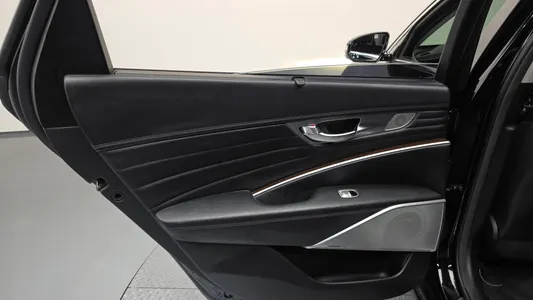 Kia K9 3.8 GDI AWD 2019 25