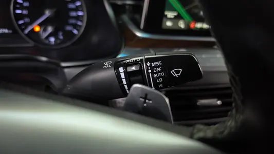 Kia K9 3.8 GDI AWD 2019 27