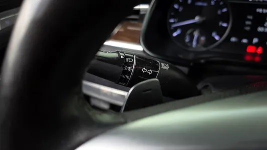 Kia K9 3.8 GDI AWD 2019 29