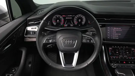 Audi Q7 (4M) 45 TDI 2021 14