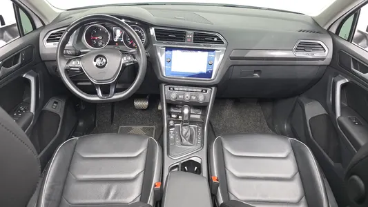 Volkswagen 2 2.0 TDI 2019 7