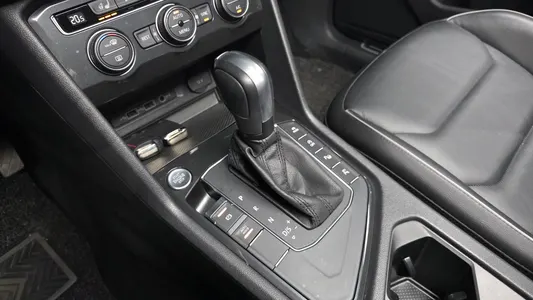 Volkswagen 2 2.0 TDI 2019 9