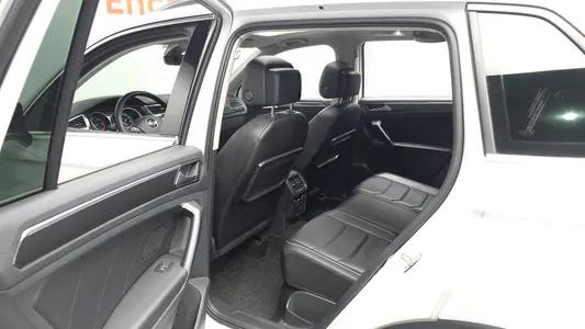 Volkswagen 2 2.0 TDI 2019 12
