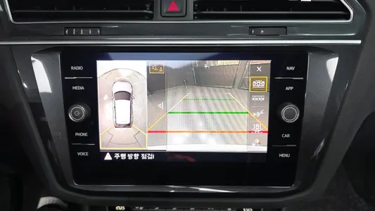 Volkswagen 2 2.0 TDI 2019 15