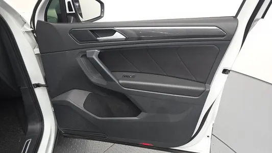 Volkswagen 2 2.0 TDI 2019 24