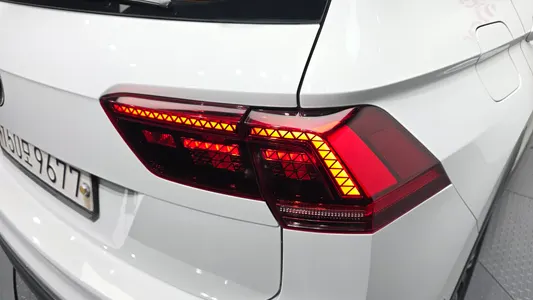 Volkswagen 2 2.0 TDI 2019 23