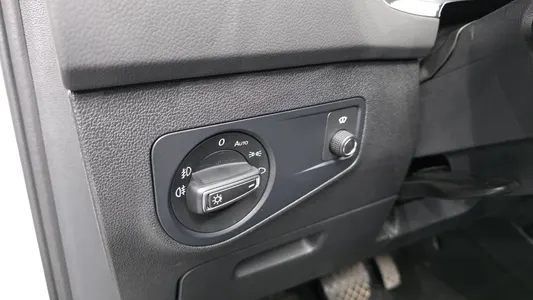 Volkswagen 2 2.0 TDI 2019 29