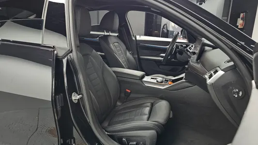 BMW 4 Series (G22) 420i M 2025 11