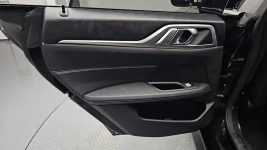 BMW 4 Series (G22) 420i M 2025 25
