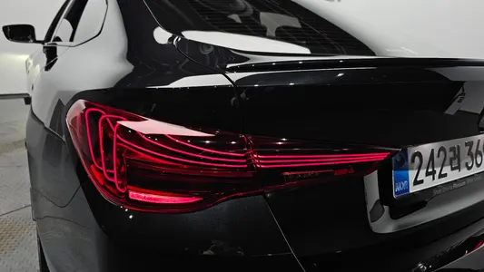 BMW 4 Series (G22) 420i M 2025 23