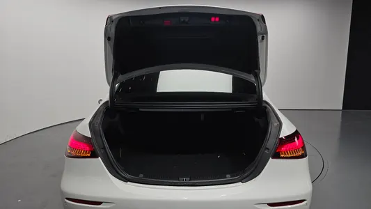 Mercedes-Benz E-Class W213 E250 2021 20