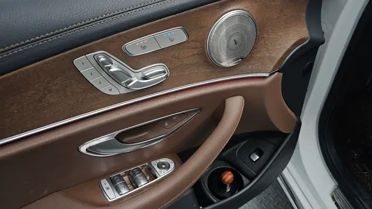Mercedes-Benz E-Class W213 E250 2021 32