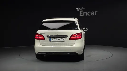 Mercedes-Benz B-Class W246 B200 d 2016 4