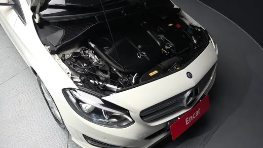 Mercedes-Benz B-Class W246 B200 d 2016 6