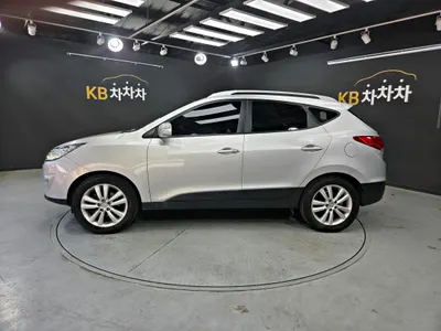 Hyundai ix 2WD LX20 2011 6