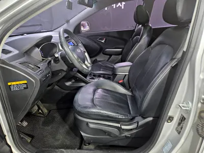 Hyundai ix 2WD LX20 2011 10