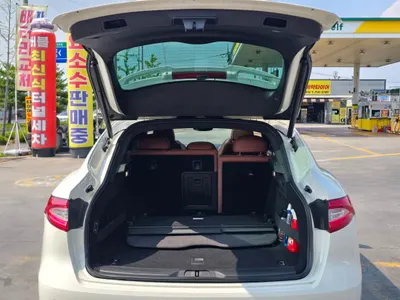 Maserati 르반떼 3.0 AWD 2017 17
