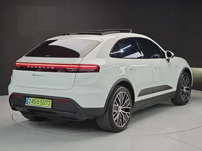 Porsche EV 4S 2025 4