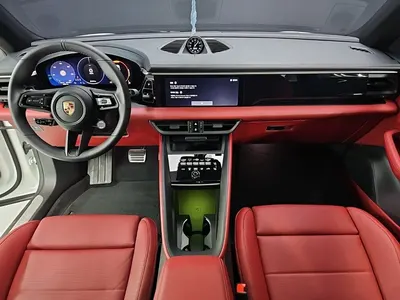 Porsche EV 4S 2025 7