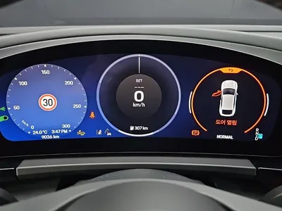 Porsche EV 4S 2025 8